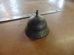 lot 4174 image: Counter - Top Service Bell