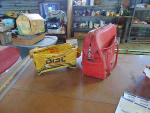 lot 4187 image: Pair of Vintage Bags - Kodak Camera Bag and Samsonite Carry-On