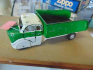lot 4261 image: Vintage Metal Toy Truck - repainted it appears