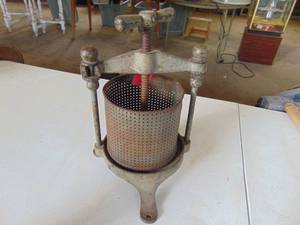 lot 4311 image: CiderSausage Press