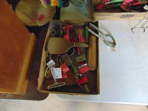 lot 4361 image: Selection of Vintage Kitchen Utensils