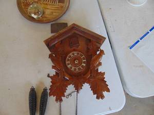 lot 4434 image: Cuckoo Clock - in need of repair