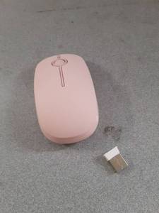 lot 457 image: Wireless Mouse - Retail $0