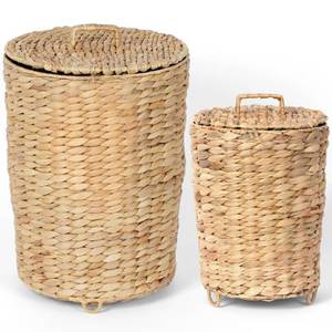 lot 483 image: MISSING LIDS DaviGreen Wicker Trash Can Set of 2, 4 Gallon & 1.4 Gallon Small Bathroom Trash Can with Liner & Raised Feet, Handwoven Water Hyacinth Waste Basket for Bedroom, Kitchen, Office - Retail $60