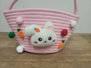 lot 5 image: Pink Bunny Easter Basket with Carrot Accents - Retail $12