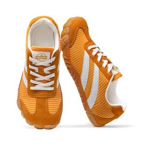 lot 961 image: PRE OWNED Barefoot Shoes Women Casual Sneakers,Wide Toe Box Shoes Women Zero Drop Barefoot Shoe Men,Minimalist Trail Running Shoe,Non-Slip Lightweight Breathable Comfortable Fashion Walking Hiking Shoes Unisex, Size 40 - Retail $30