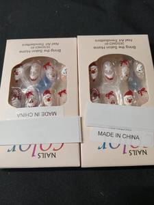 lot 2582 image: Christmas Holiday Press-On Nails Set (2 Boxes) - Retail $8