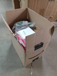 lot 3180 image: Mystery box&nbsp