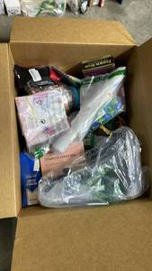 lot 3242 image: Mystery box&nbsp