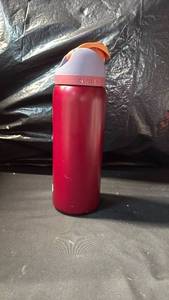 lot 3272 image: Owala Water Bottle FreeSip 32oz&nbsp