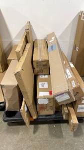 lot 4014 image: Pallet of misc items in various conditions, mostly new - Retail $0
