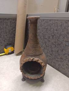 lot 328 image: Small Clay Chiminea Outdoor Fireplace with Cast Iron Stand