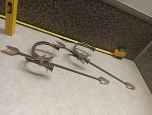 lot 397 image: Western Horseshoe Star Arrow Candle Holder Wall Sconce Set