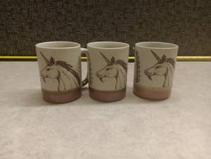 lot 406 image: Otagiri Unicorn Stoneware Coffee Mugs Set of 3