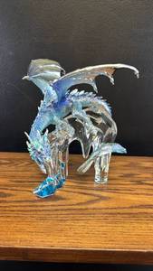 lot 60470 image: Glass Franklin mint Iridescent Blue Dragon Figurine on Crystal Base