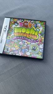 lot 888109 image: Moshi Monsters Moshling Zoo Nintendo DS