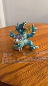 lot 888140 image: Mood Dragons Whatever Limited Edition Figurine