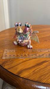 lot 888146 image: Mood Dragons Now & Never Limited Edition Figurine