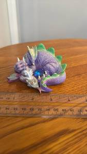lot 888147 image: Mood Dragons Snoozy Limited Edition Figurine