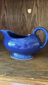 lot 6515 image: Vintage Fiesta Pottery Sauce Boat in Original Cobalt Blue Glaze for Sale  Circa 1936-1951