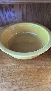 lot 6525 image: Fiesta Ware Yellow Medium Ceramic Bowl