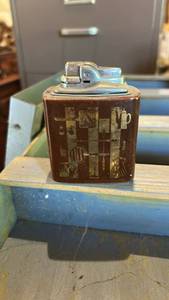lot 6745 image: Mid-Century Ceramic Table Lighter with Gold Motif