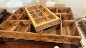 lot 60627 image: Wooden Multi-Compartment Organizer Trays Set