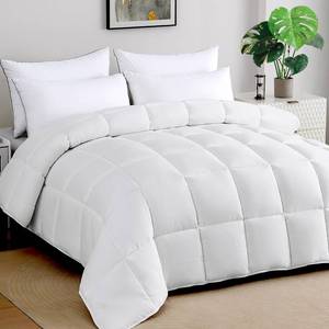 lot 7731 image: $47 Oversized King Comforter 120x98, Lightweight Microfiber Duvet