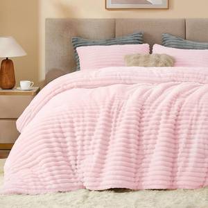 lot 7820 image: $57 BEDELITE Fleece Full Comforter Set - Cherry Blossom, 2 Pillowcases