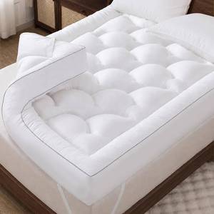 lot 7853 image: $120 5-Inch Queen Memory Foam Mattress Topper, Cooling Gel, 60x80x5