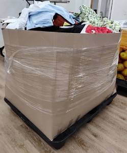lot 39121 image: Mixed Clothing Lot - Pallet Box of Assorted Apparel & Accessories