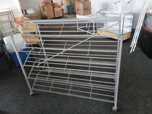 lot 40861 image: Metal Storage Shoe Rack with Casters