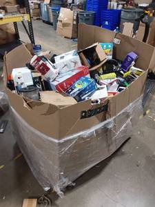 lot 40876 image: Mixed General Merchandise Pallet Lot - Electronics, Tools, Personal Care & More