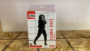 lot 716 image: Everlast unisex-adult Pvc Sauna Suit UNK60