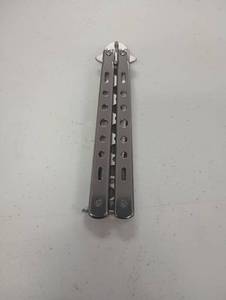 lot 726 image: Stainless Steel Butterfly Knife Balisong Trainer UNK60