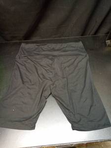 lot 1021 image: Black Bike Shorts Womens XXL Polyester Spandex Blend - Retail $12
