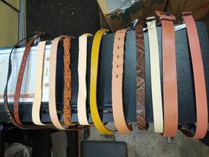 lot 1028 image: Womens Fashion Belt Lot - Assorted Styles and Colors Sizes L - XXL  - Retail $120