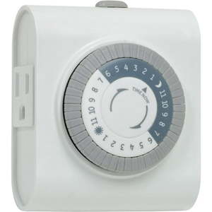 lot 1100 image: 24 Hour Heavy Duty Indoor Mechanical Daily Plug-In Timer  2-Outlets - Retail $23