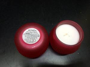 lot 1132 image: Candles Lemon Blossom Citronella 2-Pack Red Ribbed Container - Retail $15