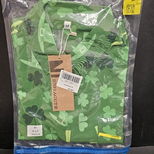 lot 4175 image: NITAGUT Mens Hawaiian Shirts Button Down Short Sleeve Tropical Vacation Beach Shirts with Pocket. Green Lucky Shirt Size Medium