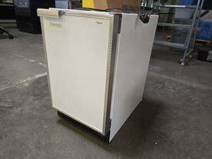 lot 17563 image: Marvel Freezer