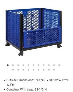 lot 17571 image: Global Industrial Easy Assembly Vented Wall Container