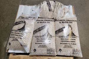lot 17591 image: Southern Products & Silica Co. Filter Sand and Gravel - 1 Cu. Ft. Bags (Lot of 4)