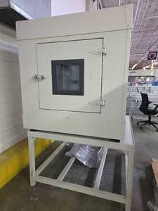 lot 17526 image: Pass Through Box
