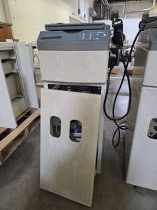 lot 17772 image: Labconco CenriVap Concentrator - Model 781-2000