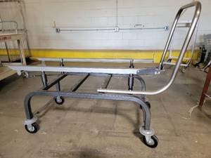 lot 17613 image: Loading Equipment Stretcher Cart with Rails and Casters