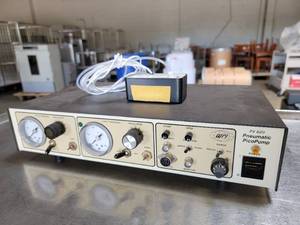 lot 17629 image: Pneumatic PicoPump Laboratory Instrument - Model WPI PV820&nbsp