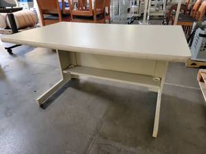 lot 17644 image: White Office Desk with Open Shelf Storage