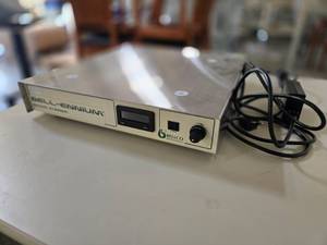lot 17654 image: Bell-Ennium Stirrer Laboratory Equipment - Model D2005
