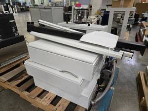 lot 17804 image: Denton Vacuum Desk V-Standard Vacuum System